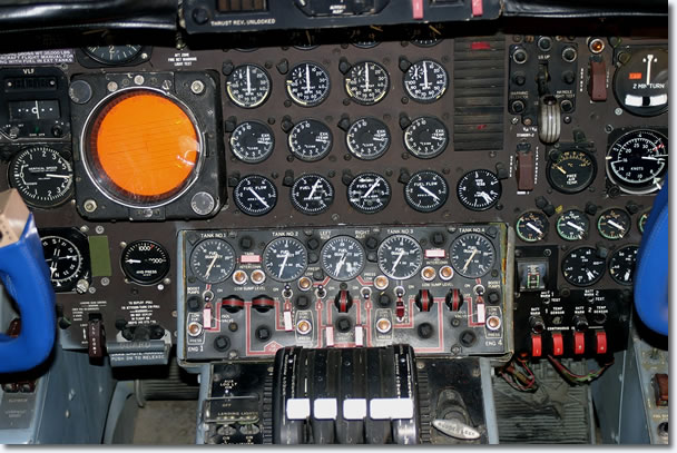 Elvis Presley's Jetstar - The Cockpit - Controls close-up