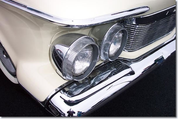 They used head-lights of a 1961 Imperial, as you can see in this photo.